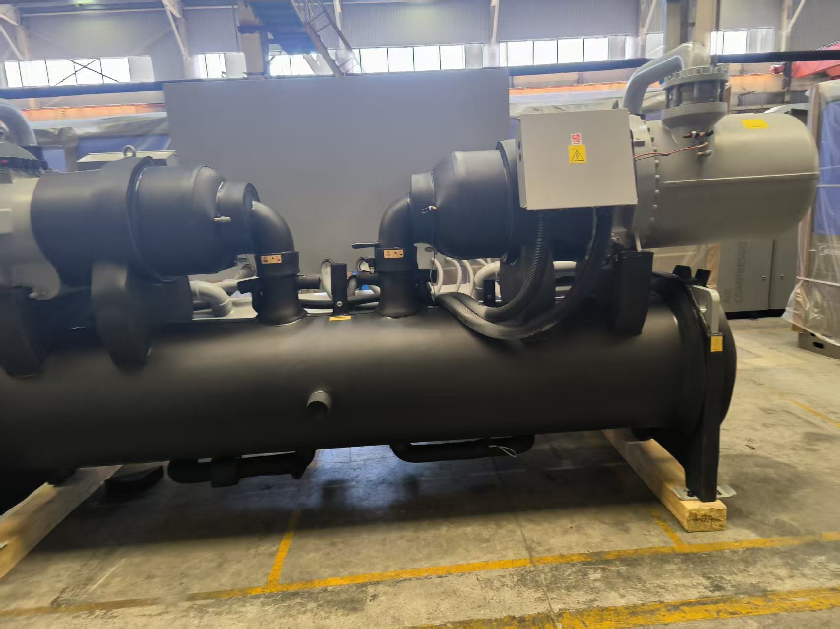 离心式冷水机组